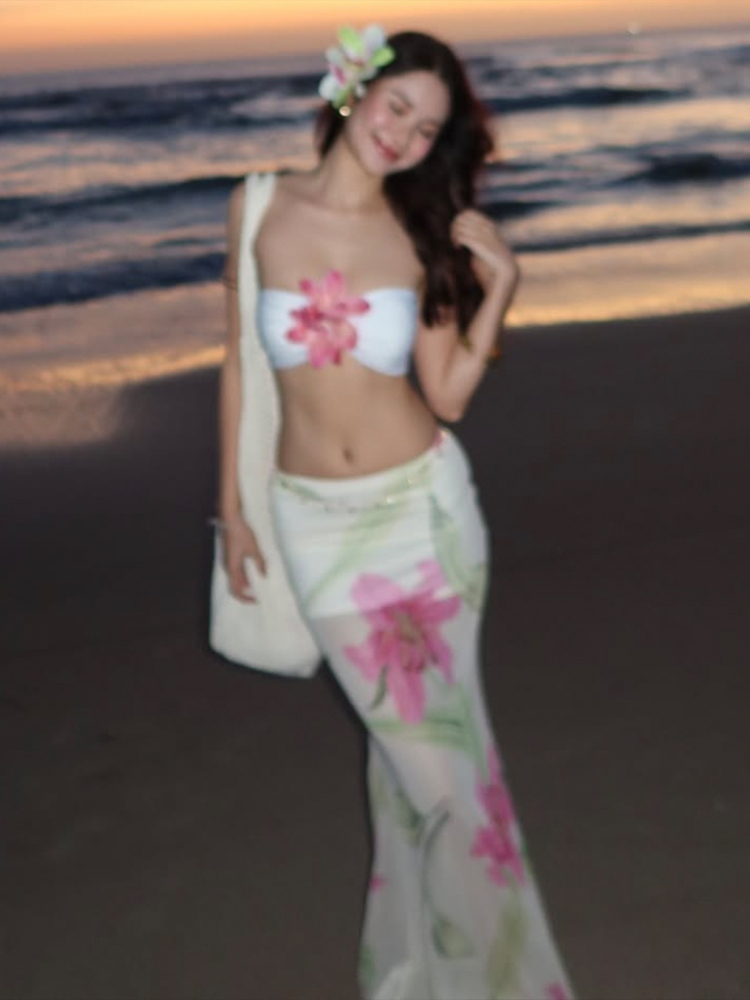 3D Printing Examples - Nibber Pretty Women Two-Piece Set 3d